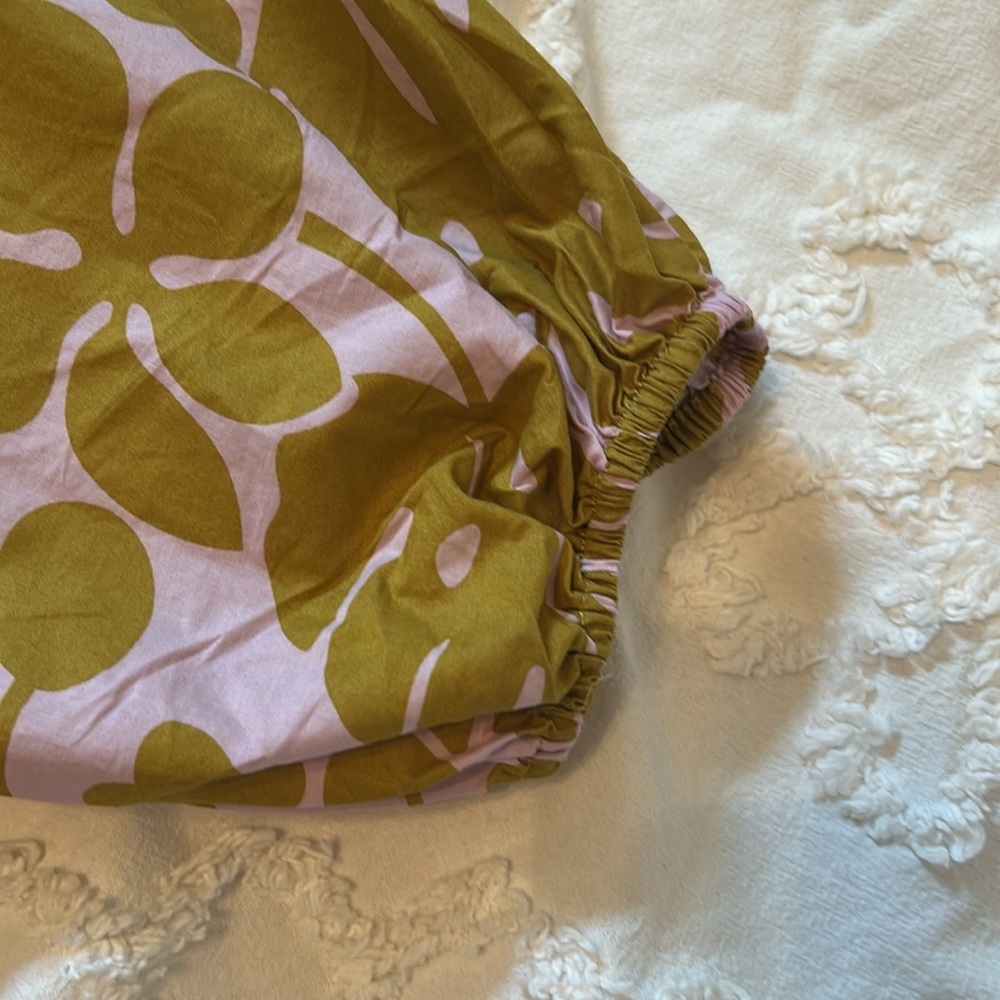 Sundance Chartreuse and Pink Blouse with Romantic Billowy Sleeves. Size S - Picture 3 of 7